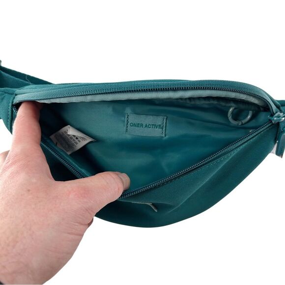 Oner Active Classic Canvas Bumbag Marine Teal Blue Green NWT - Picture 7 of 12
